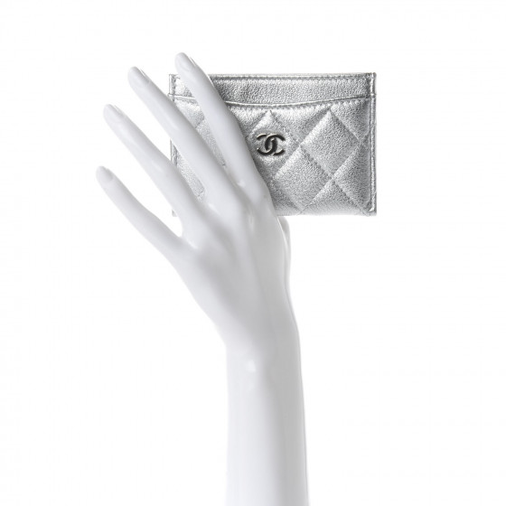 CHANEL ストラップ Boy chanel スモール フラップ ウォレット - グレインド