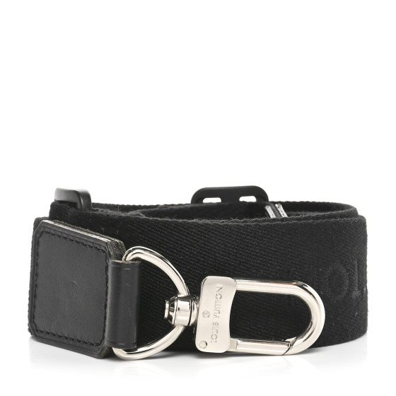 Louis Vuitton ブラックレザーベルト90/36 Louis Vuitton Belt 90cm: Refined Style