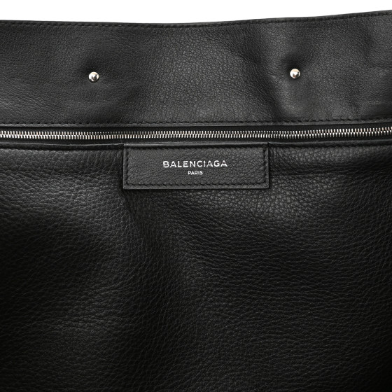 BALENCIAGA ペーパーB4 Balenciaga Papier B4 Zip Around Bag | Vivrelle