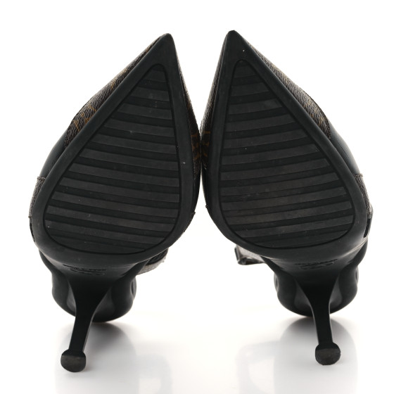 LOUIS VUITTON Patent Monogram Archlight Slingback Pumps 38.5
