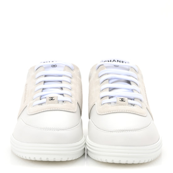 CHANEL ホワイト 37ハーフ 美品 CHANEL Shiny Calfskin Logo Loafers 37 White 1557907