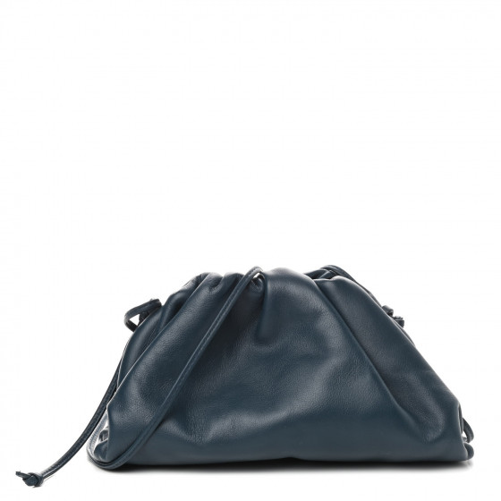 【BOTTEGA VENETA】POUCH BOTTEGA VENETA Butter Calfskin The Mini Pouch Deep Blue