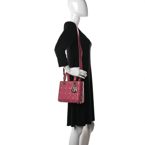 【直営・関税送料込】Lady Dior Freesia Ca CHRISTIAN DIOR Lambskin Cannage Small Lady Dior Fraise