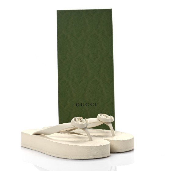 GUCCI Rubber Chevron Womens Thong Sandals 38 White 1175933