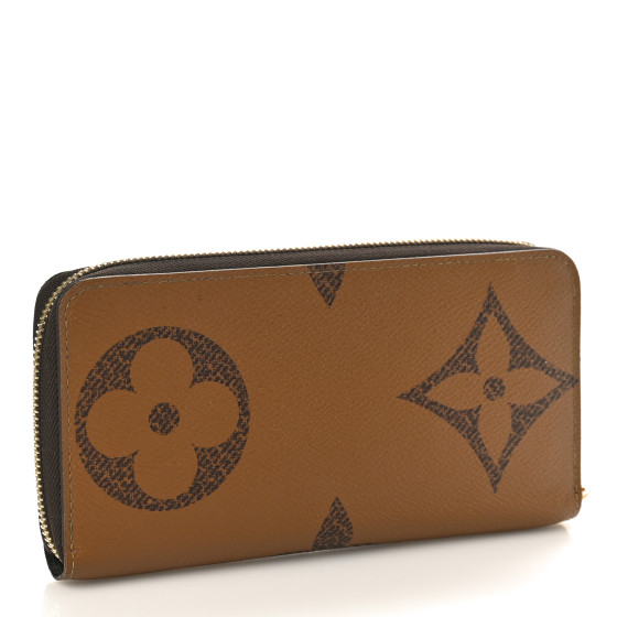 LOUIS VUITTON Reverse Monogram Giant Zippy Wallet 1420256