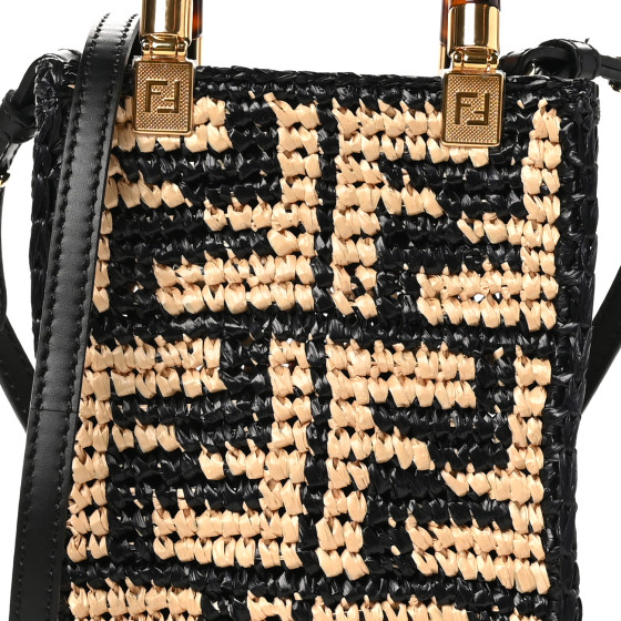 【FENDI】FF ラフィア クロシェ ショッパー FENDI Raffia Plexiglass Crochet Mini Sunshine Shopper Tote