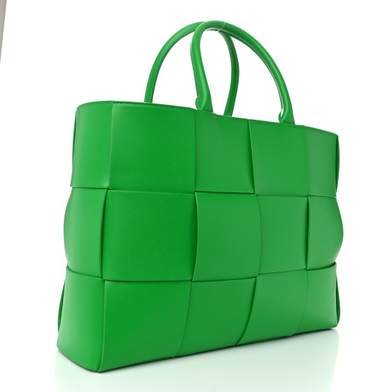 【BOTTEGA VENETA】Medium Arco Tote Bag Parakeet Bottega Veneta Arco Intreccio Tote Bag Medium Parakeet in