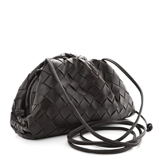 【BOTTEGA VENETA】Intreccio Nappa Calf Strap Pouch Fondant Bottega Veneta Concert Pouch in Fondant & Gold | FWRD