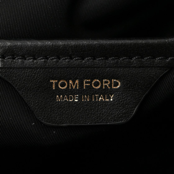 【正規品】TOM FORD　NYLON MESSENGER バッグ TOM FORD Nylon Logo Messenger Bag Black 1640507 | FASHIONPHILE