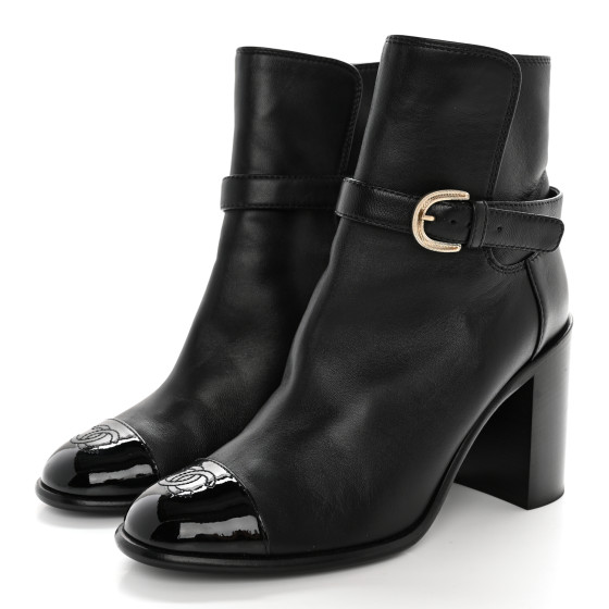 【6/3まで1412】ETOE A1172 CHANEL Calfskin Patent Cap Toe Interlocking CC Ankle Boots