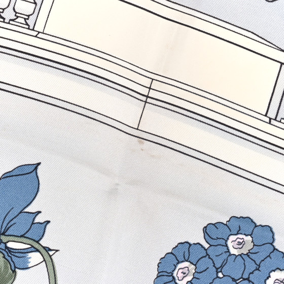 HERMES シルクスカーフ 花柄　Quai aux Fleurs HERMES - 美品 エルメス HERMES スカーフ カレ90 Quai aux