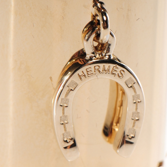 HERMES Charms Fer a Cheval Horseshoe Scarf Ring Gold 62318