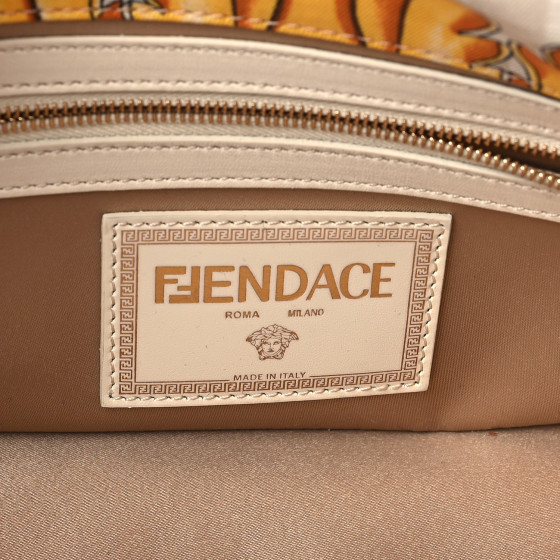 FENDI シルクハンカチ FFロゴ ゴールド FENDI - FF SILK TIE - A&A - Brand Gallery
