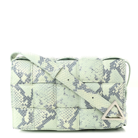 バッグ BOTTEGA VENETA Goatskin Python Embossed Padded Cassette