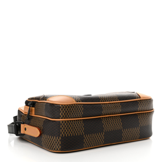 コラボ♪【LOUIS VUITTON x NIGO】Nil Messenger Damier Ebene LOUIS VUITTON x NIGO Giant Damier Ebene Monogram Nil