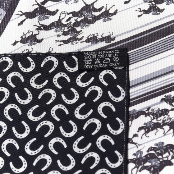 HERMES Silk A Cheval Sur Mon Carre Scarf 90 Black White Gris