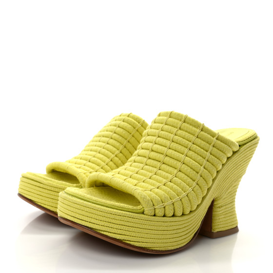 banana　Bottega Veneta イエローサンダル 34.5 BOTTEGA VENETA String Knit Slide Platform Wedge Sandals 37.5