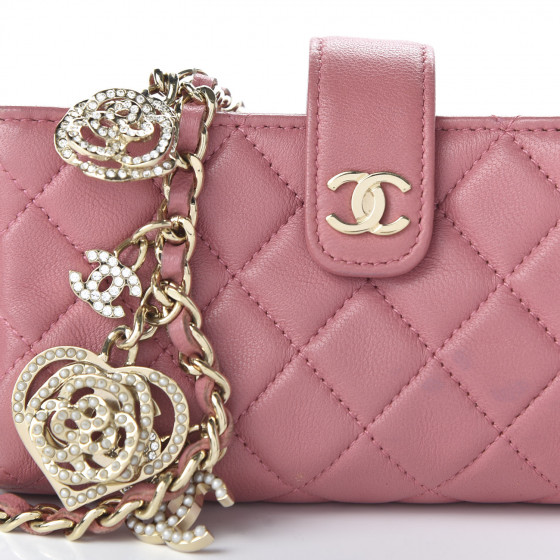 ショルダーバッグ・ポシェット × ヴィンテージ(中古) Chanel Top Handle Phone Holder Mini Crossbody Bag Chanel Top Handle Mini WOC Phone Holder Black/Pink Lambskin