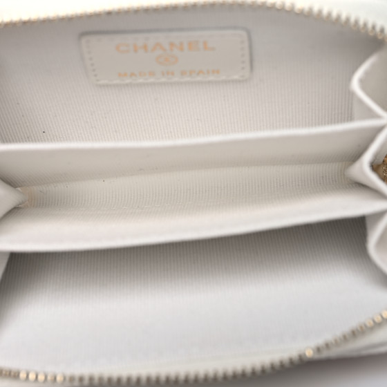 CHANEL キルティングポーチ ホワイト CHANEL Caviar Enamel Coco Casino Quilted Zip Coin Purse