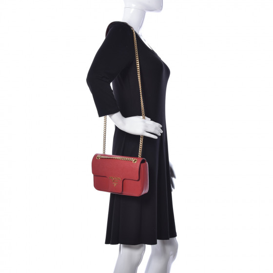 PRADA ポルタ・パッティ・ルンガ 赤(正品) PRADA Saffiano Pattina Chain Crossbody Bag Fuoco 755897