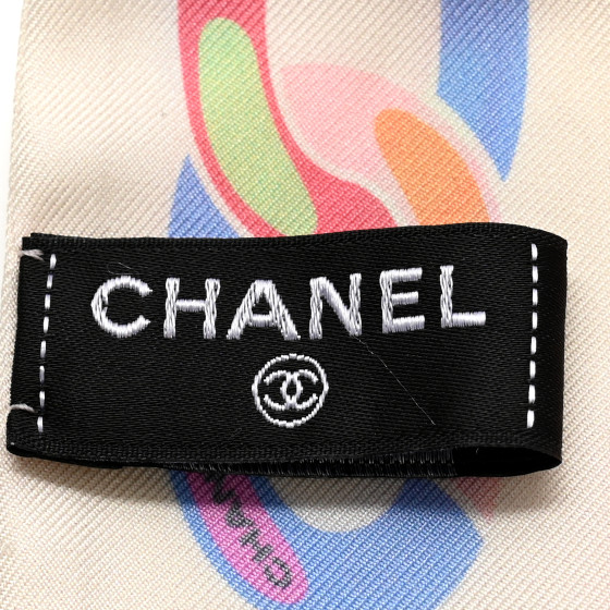 CHANEL シャネル　silk Camera silk crossbody bag Chanel Green in Silk - 15823608