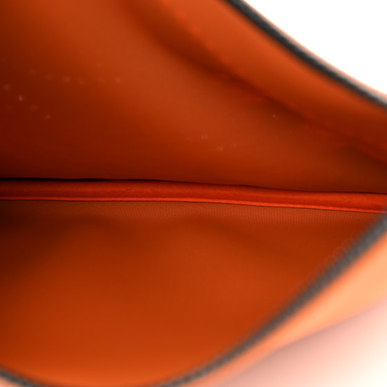 HERMES ネオバン ウェーブ HERMES Neoprene Medium Neobain Waves Case Tan 1663545