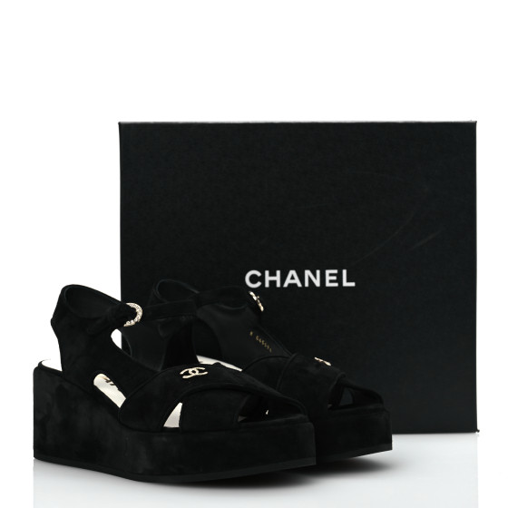 靴 Chanel Black Suede Platform Sandals Chanel 2015 Black Suede Platform Sandals at 1stDibs | chanel
