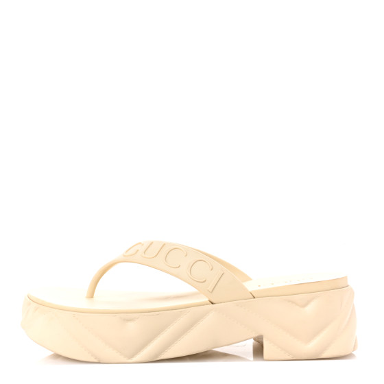 サンダル・ミュール gucci LOGO EMBROIDERY SANDALS GUCCI LOGO APPLIQUE CROSSOVER CALFSKIN LEATHER SLINGBACK