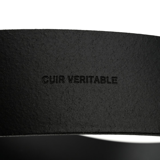 CHANEL ブラック レザー ベルト 105 CHANEL Calfskin CC Logo Belt 105 42 Black 1666110 | FASHIONPHILE