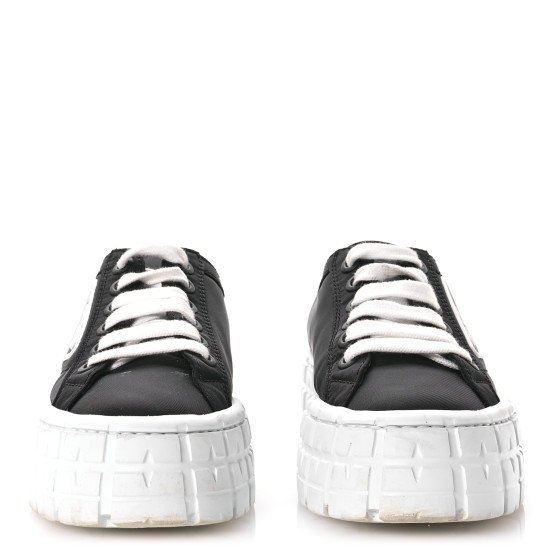 PRADA Re-Nylon Gabardine Triangle Logo Double Wheel 50mm