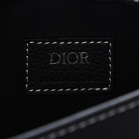 ◇Christian Dior カフス　No.1651 CHRISTIAN DIOR X KAWS Grained Calfskin Saddle Pouch Black