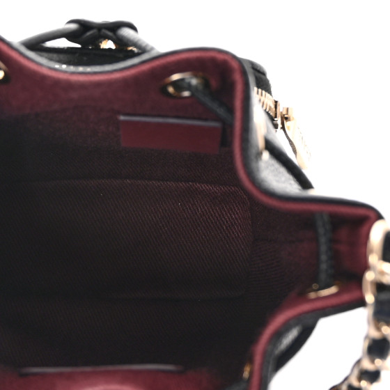 ショルダーバッグ・ポシェット × ヴィンテージ(中古) Chanel Caviar Classic Mini Bucket Bag Pre-loved Chanel Vintage Black Caviar Crossbody CC Bucket