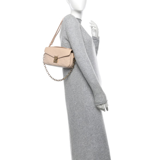 LOUIS VUITTON Empreinte Pochette Metis East West Sand