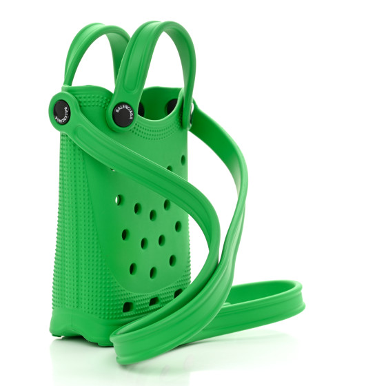バレンシアガ　CROCS　フォンホルダー　2way　コラボ　ラバー　グリーン BALENCIAGA X CROCS Rubber Phone Holder with Strap Green