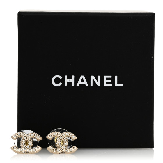 シャネル　186 CHANEL Pearl Crystal CC Earrings Light Gold 1661973