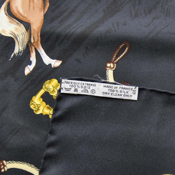 HERMES Silk Pampa Scarf 90 Navy Bleu 23280 | FASHIONPHILE