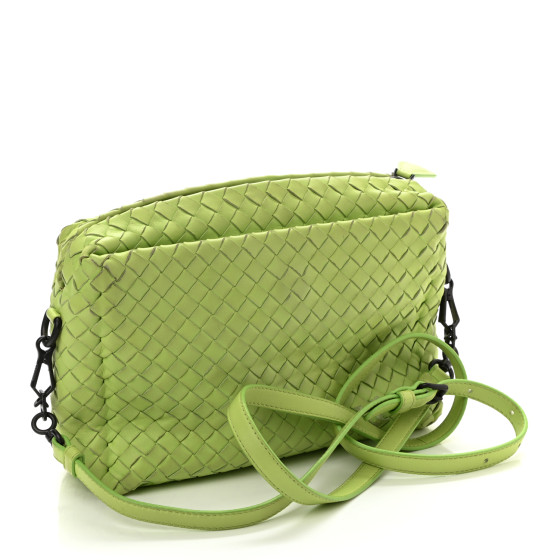 【BOTTEGA VENETA】Classic Intrecciato Crossbody Bag Kiwi BOTTEGA VENETA Nappa Intrecciato Crossbody Kiwi 1121455
