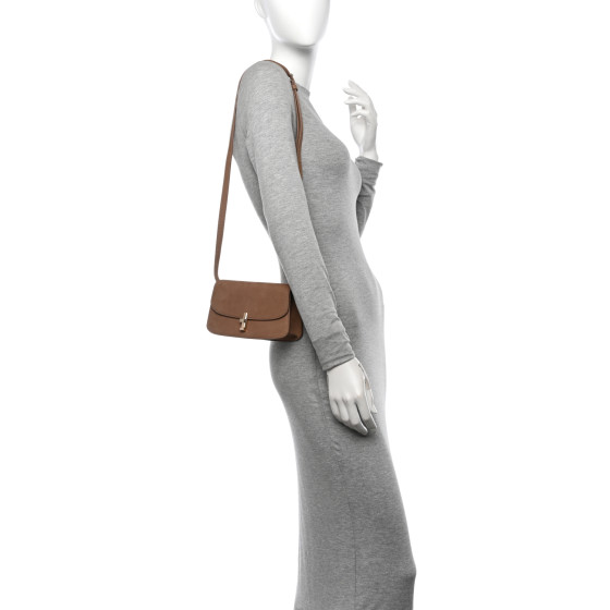【新作】The Row Sofia スエード ショルダーバッグ Tundra Lg The Row Sofia Suede Shoulder Bag In Tundra Lg | ModeSens