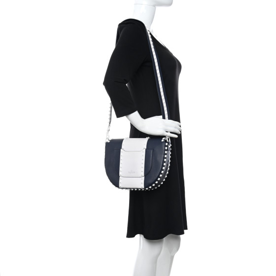 VALENTINO GARAVANI 関税込 ネルコート ミディアム トート Valentino - Valentino Garavani - Leather medium Rockstud