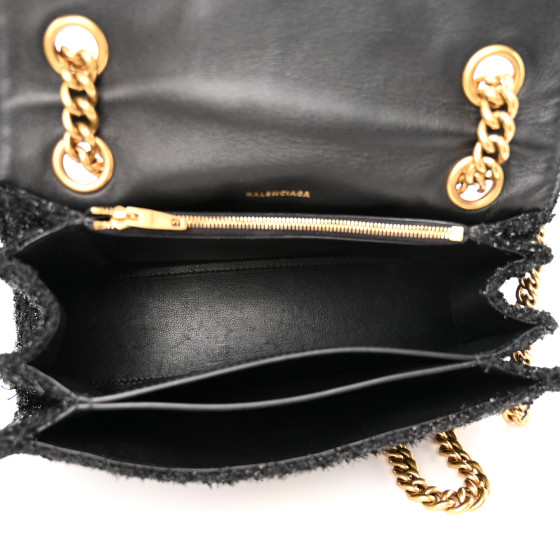 送料込 BALENCIAGA Crush Small Chain Bag In Tweed BALENCIAGA Metallic Tweed Boucle Quilted Small Crush Chain