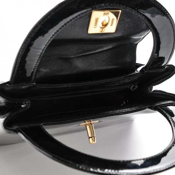 【目を奪う美フォルム】CHANEL kelly ミニバッグ ブラック Chanel Kelly Micro Aged Calf Black | SACLÀB
