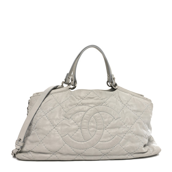 CHANEL✨ CHANEL Iridescent Calfskin Quilted Small Sea Hit Tote Gris