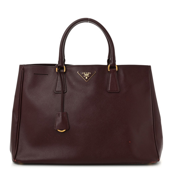 PRADA プラダ SAFFIANO LUX ガレリア トートバッグ Black Large Prada Galleria Saffiano leather bag | PRADA