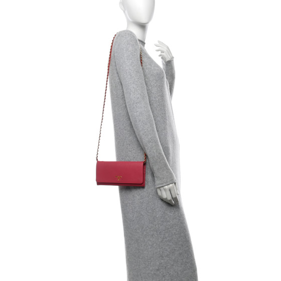 PRADA SAFFIANO キーケースPEONIA PRADA Saffiano Metal Zip Around Key Holder Peonia 1526676
