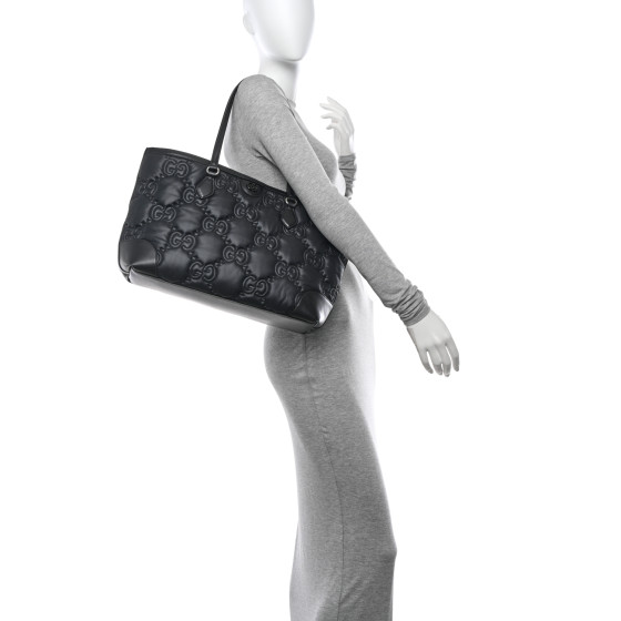 【GUCCI】GG MATELASSE MEDIUM TOTE BAG Gucci GG Matelassé Medium Tote Black in GG Matelassé Leather