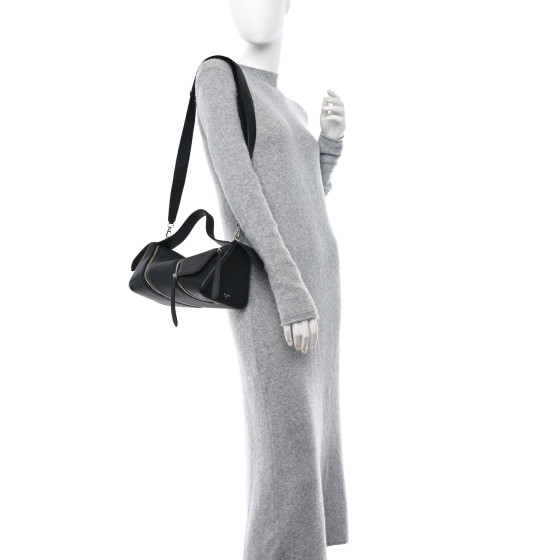 ALAIA ブラック Le Zip バッグ ALAIA Calfskin Le Zip Black 1484404 | FASHIONPHILE