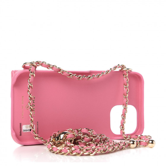 バッグ CHANEL CHANEL Lambskin Quilted iPhone XII Pro Max Case With Chain