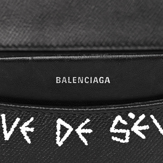 早期完売★BALENCIAGA BB フラッグ ロゴ フーディー★NewArrival 早期完売☆BALENCIAGA BB フラッグ ロゴ フーディー☆NewArrival