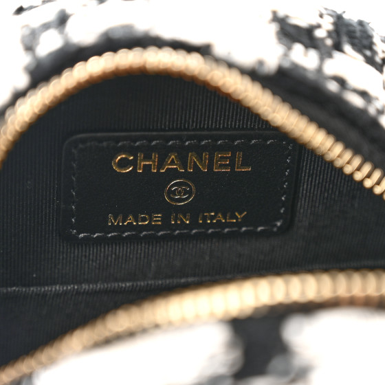 CHANEL Tweed Quilted Round Clutch With Chain Black Ecru