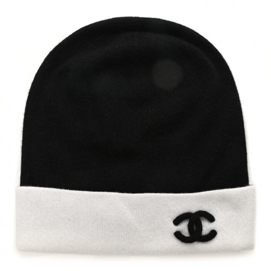 CHANEL Cashmere CC Beanie Hat Black White 1048879 | FASHIONPHILE